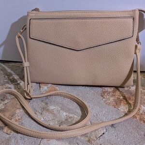 Elegant Tan Crossbody Bag